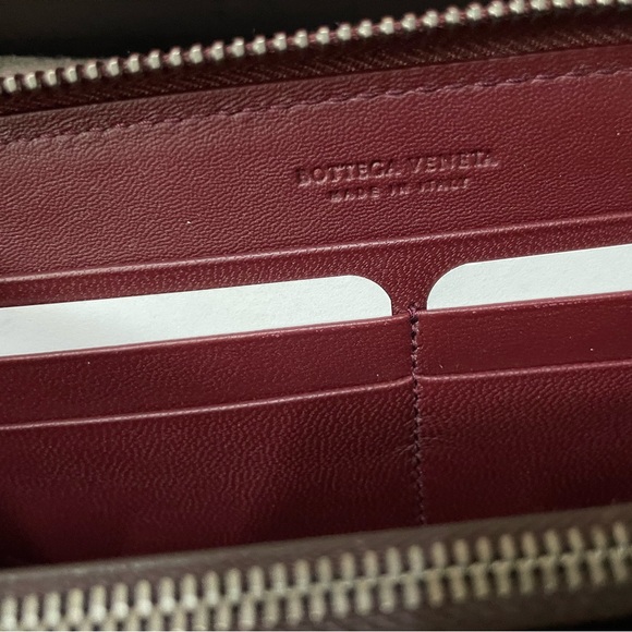 New Bottega Veneta Intrecciato Long Wallet Burgundy - Picture 11 of 13